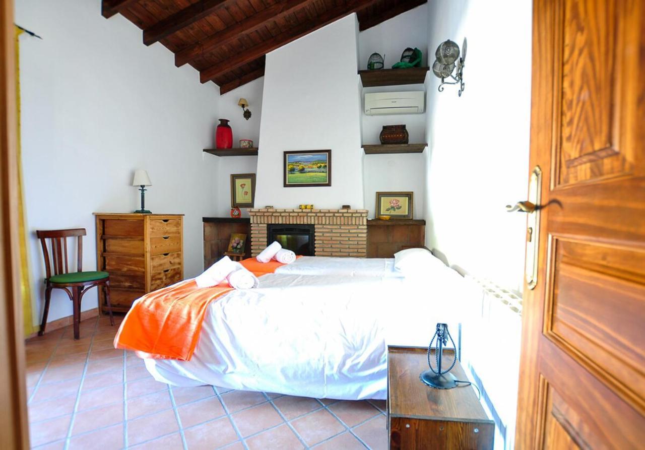 Cortijo Las Caballerias Alora Bagian luar foto